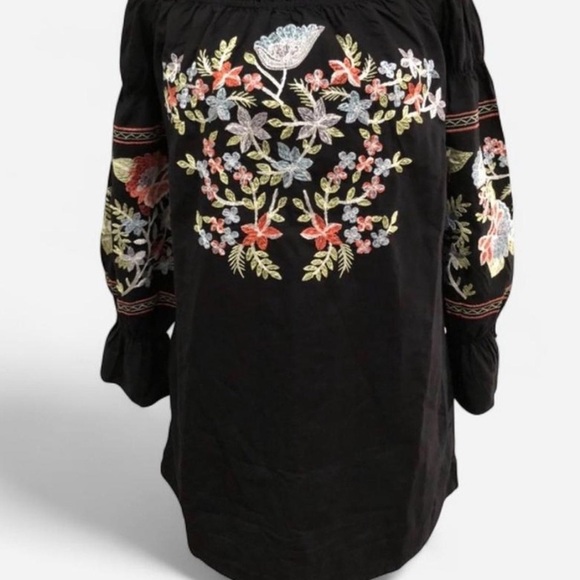 Free People Dresses & Skirts - FREE PEOPLE Embroidered Floral Boho Peasant Dress Size Small